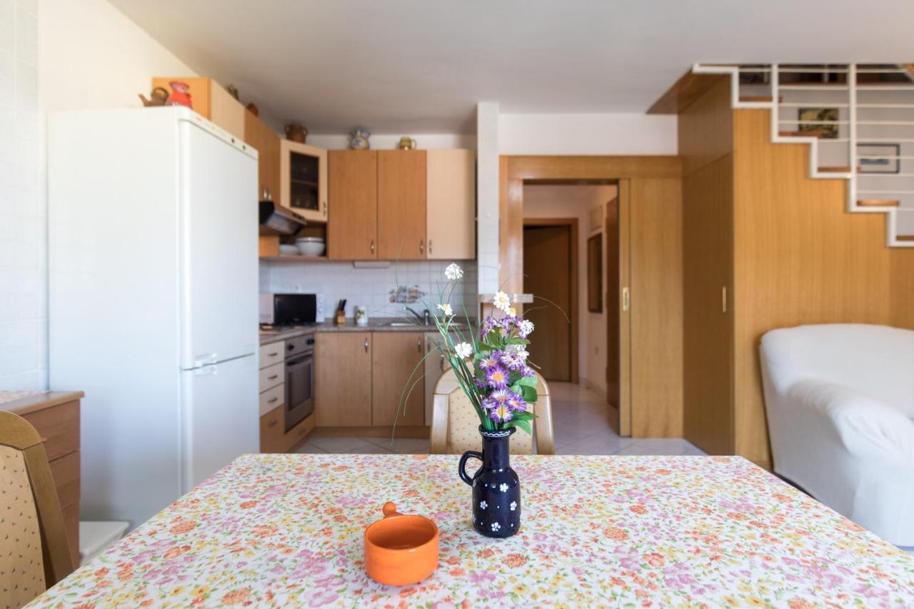 Apartment Glorija With Balcony Башка Экстерьер фото